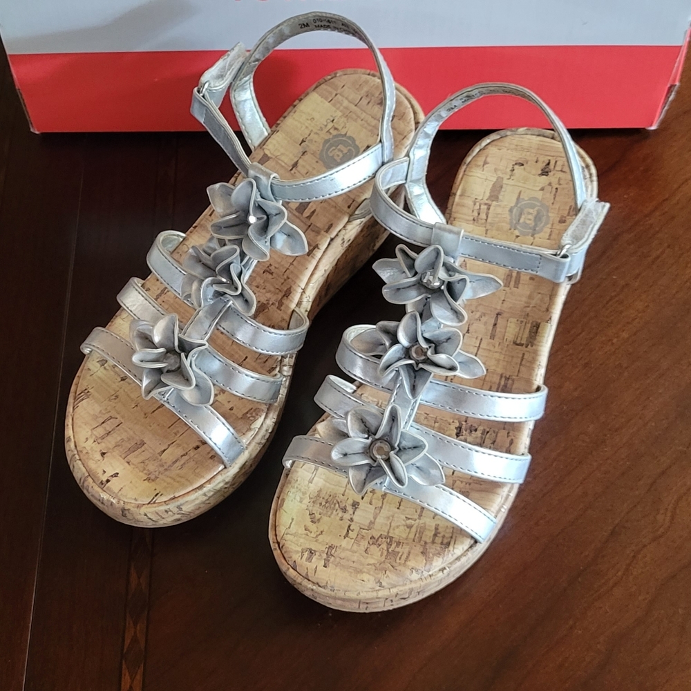 TOTAL GIRL WEDGE SANDALS 2